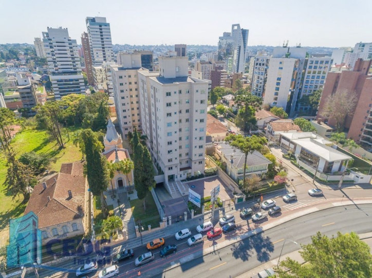 Apartamento com 3 dormitórios à venda