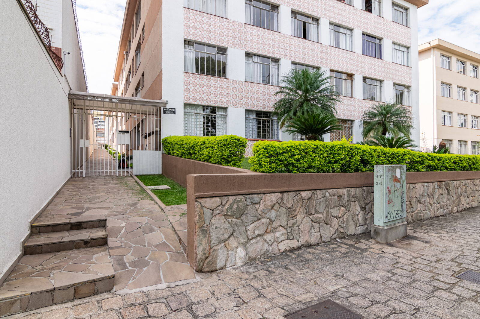#264 - Apartamento para Venda em Curitiba - PR