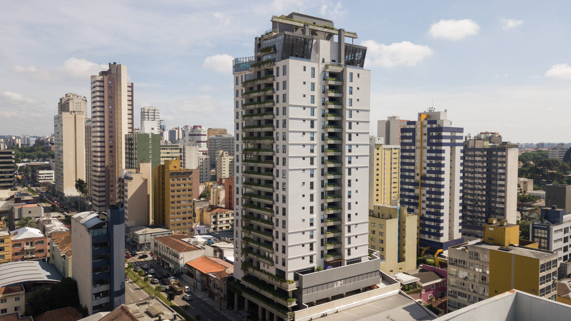 Promocional Apartamento Bosco Centrale no Centro de Curitiba