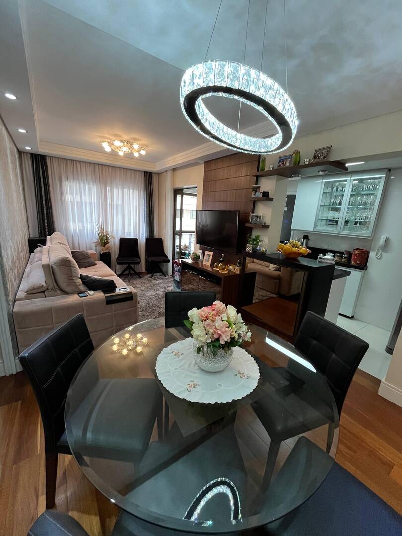 #302 - Apartamento para Venda em Curitiba - PR