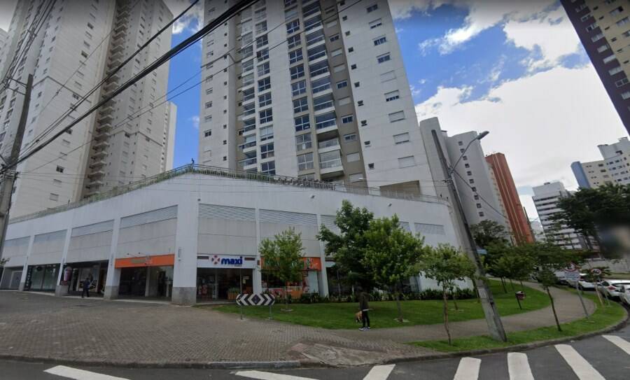 Oportunidade Única! Sala Comercial Premium na Av. Affonso Camargo!
