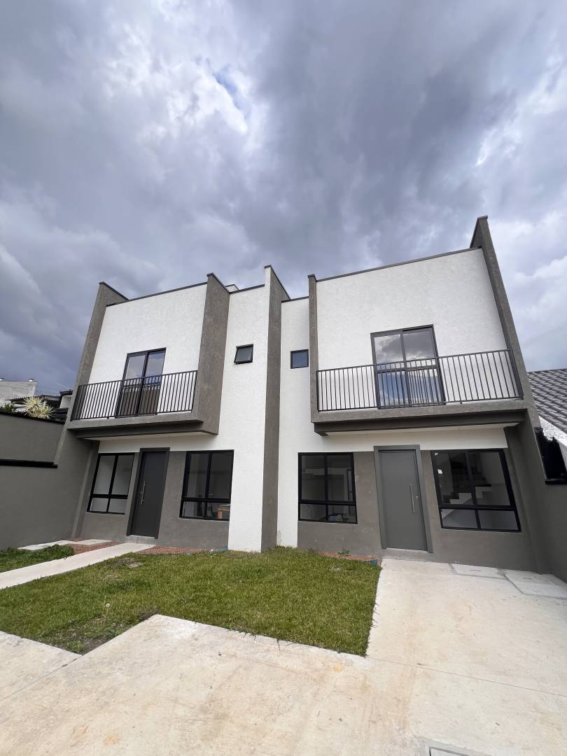 #CA563 - Sobrado em Condomínio para Venda em Curitiba - PR