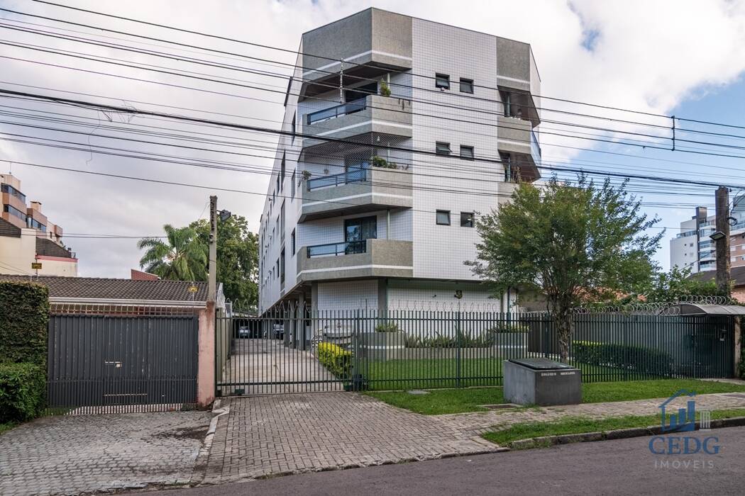 #641 - Apartamento para Venda em Curitiba - PR