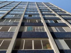 Apartamento para Venda em Curitiba - 3