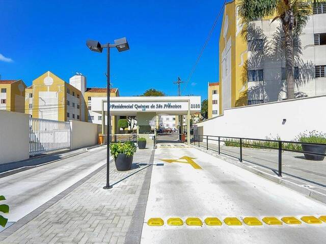 #351 - Apartamento para Venda em Curitiba - PR