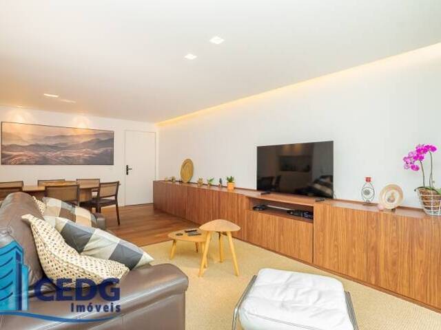 Apartamento para Venda em Curitiba - 4