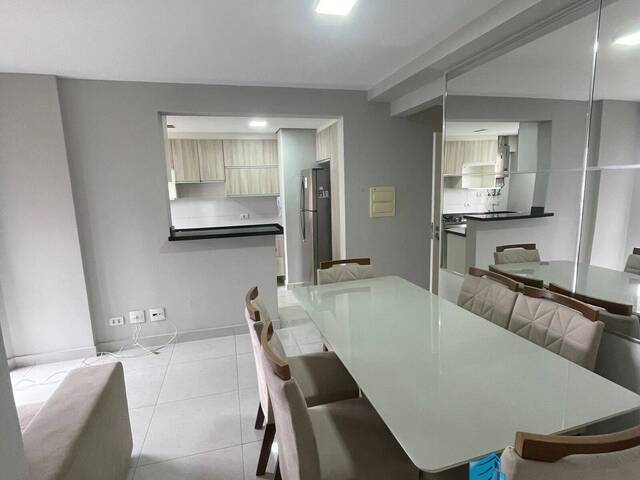 #380 - Apartamento para Venda em Curitiba - PR - 3