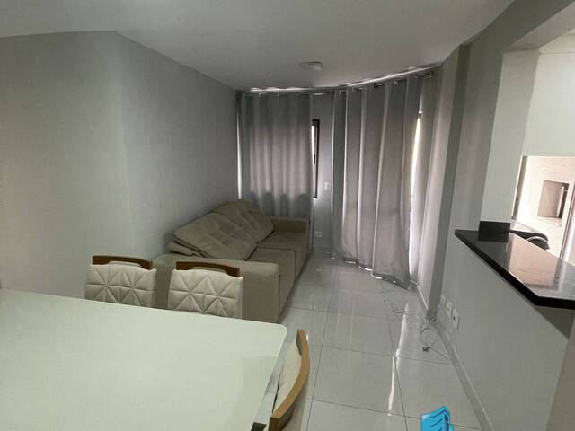 Apartamento para Venda em Curitiba - 4