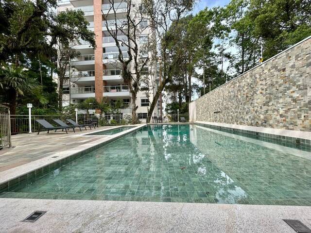 Apartamento para Venda em Curitiba - 2