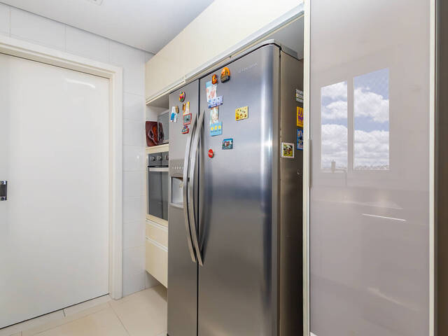 Apartamento para Venda em Curitiba - 3