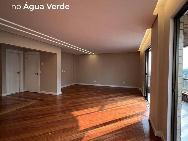 Apartamento para Venda em Curitiba - 4
