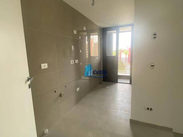 Apartamento para Venda em Curitiba - 4