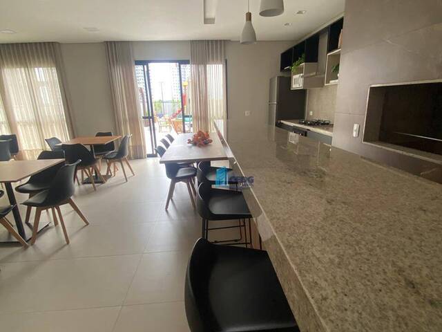 Apartamento para Venda em Curitiba - 5