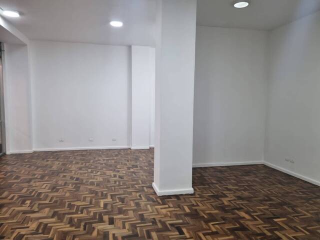 Sala para Venda em Curitiba - 4
