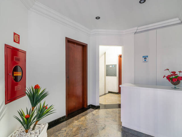 Apartamento para Venda em Curitiba - 4