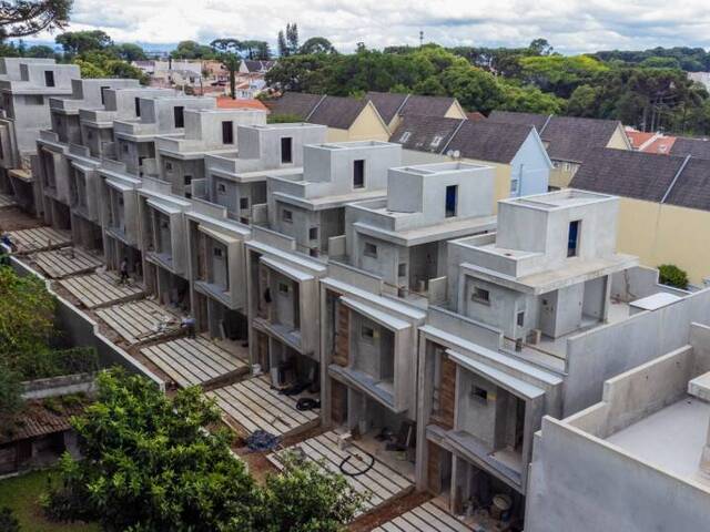 Casa para Venda em Curitiba - 4
