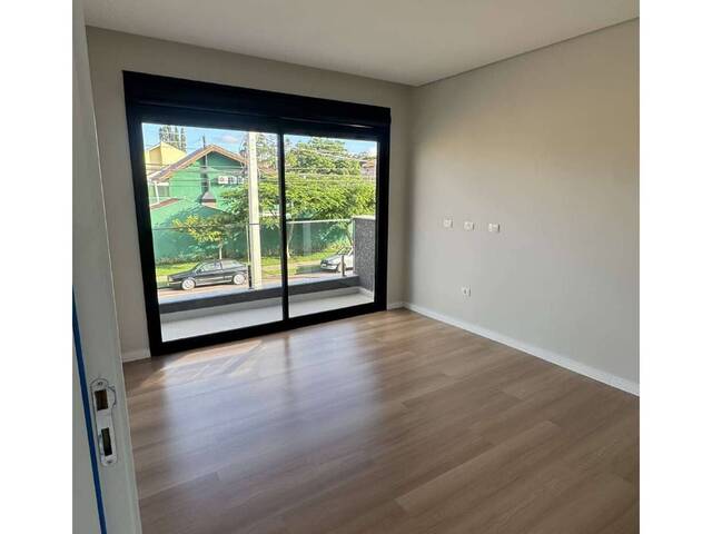 Casa para Venda em Curitiba - 4