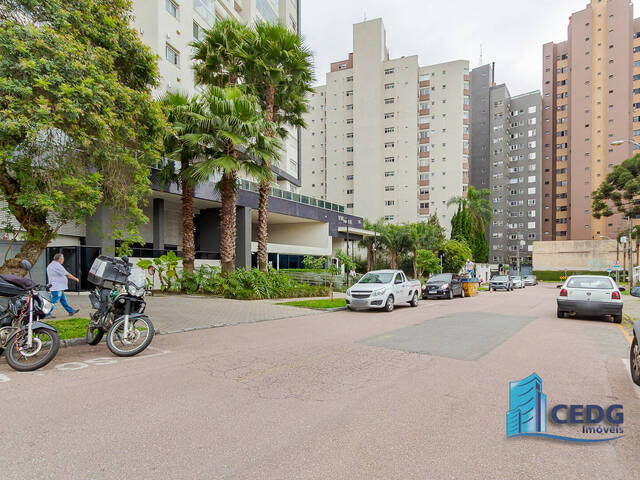 Apartamento para Venda em Curitiba - 4