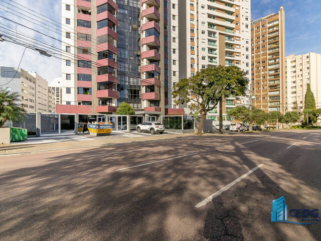 Apartamento para Venda em Curitiba - 4