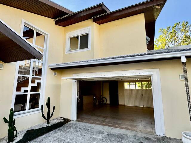#427 - Casa para Venda em São José dos Pinhais - PR - 2