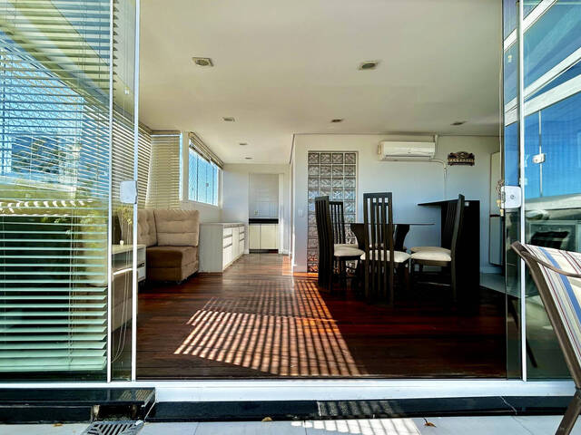 Apartamento para Venda em Curitiba - 4