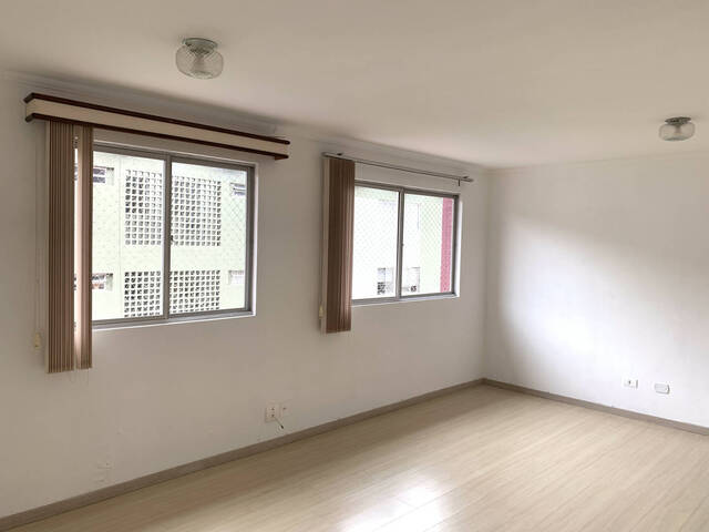 Apartamento para Venda em Curitiba - 4