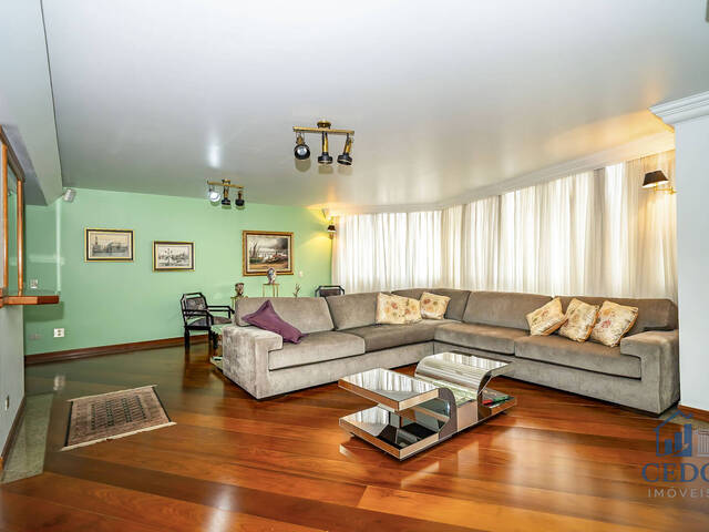 Apartamento para Venda em Curitiba - 2
