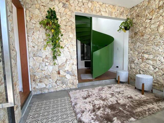 Sobrado em Condomínio para Venda em Curitiba - 5