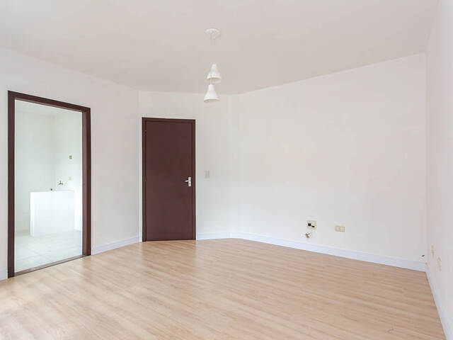 Apartamento para Venda em Curitiba - 5