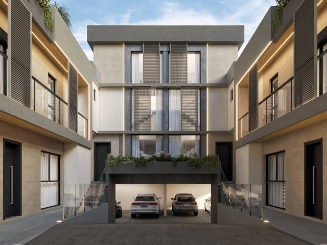 Sobrado em Condomínio para Venda em Curitiba - 4