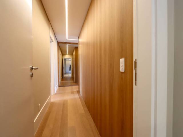 #558 - Apartamento para Venda em Curitiba - PR