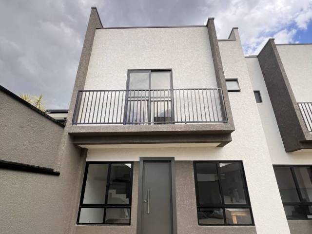 Sobrado em Condomínio para Venda em Curitiba - 5