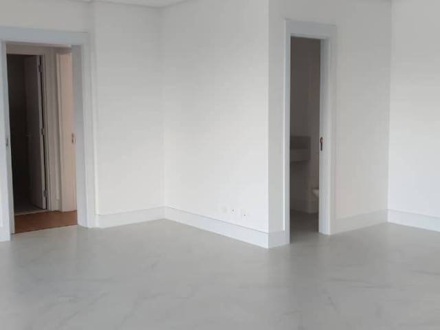 Apartamento para Venda em Curitiba - 4