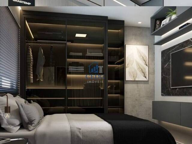 Apartamento para Venda em Curitiba - 4