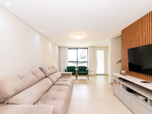 Sobrado em Condomínio para Venda em Curitiba - 4