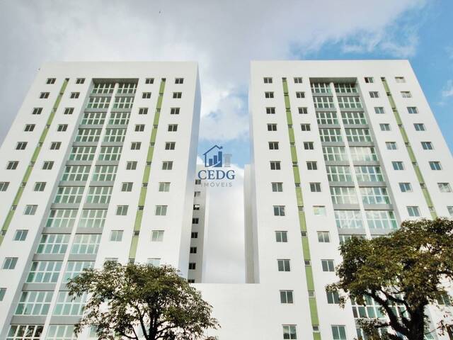 Apartamento para Venda em Curitiba - 2