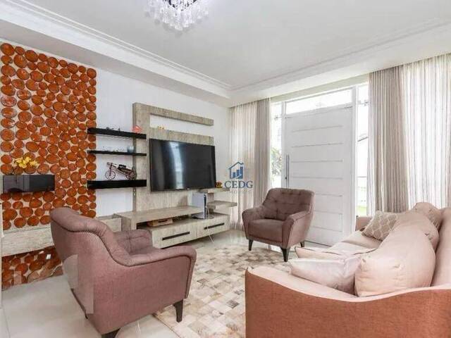 Sobrado para Venda em Curitiba - 5