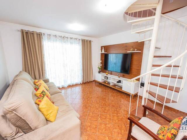 Sobrado para Venda em Curitiba - 5