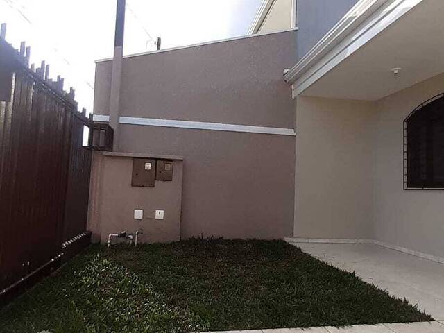 Casa para Venda em Curitiba - 4
