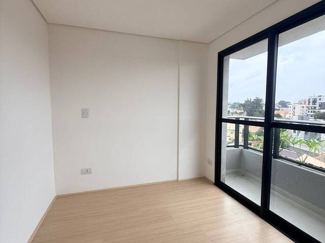 Apartamento para Venda em Curitiba - 3