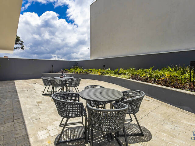 Apartamento para Venda em Curitiba - 4