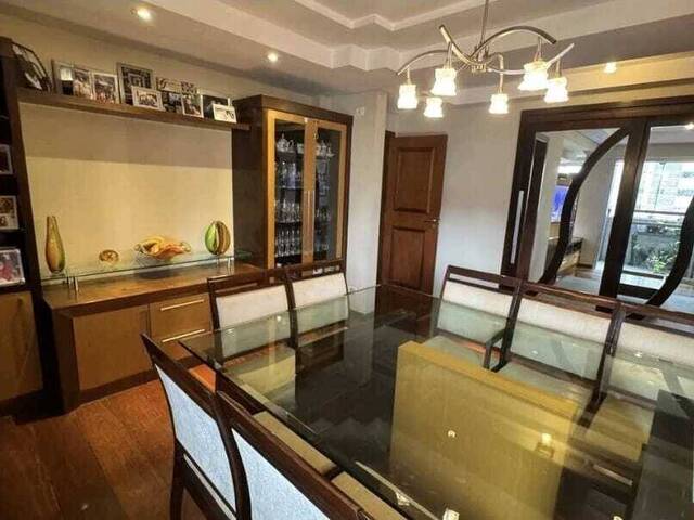 Apartamento para Venda em Curitiba - 5