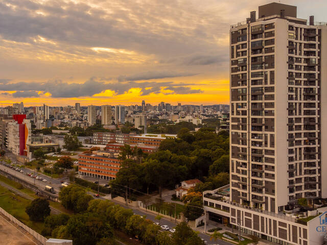 Apartamento para Venda em Curitiba - 2